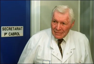 Christian Cabrol avait... quand il est mort.