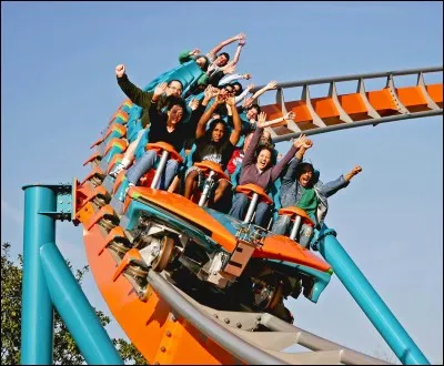 Tu as gagné un voyage pour quatre, dans un parc d'attractions ; tu dois emmener trois personnes avec toi ; tu choisis :