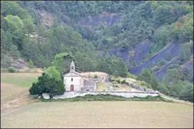 Vous avez sur cette image la chapelle Saint-Antoine de F&eacute;lines-sur-Rimandoule. Petit village Dr&ocirc;mois de 70 habitants, il se situe dans l'ancienne r&eacute;gion ...