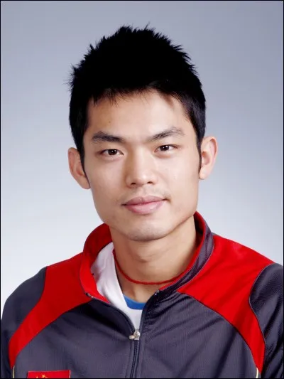 Quel âge a Lin Dan ?... ans