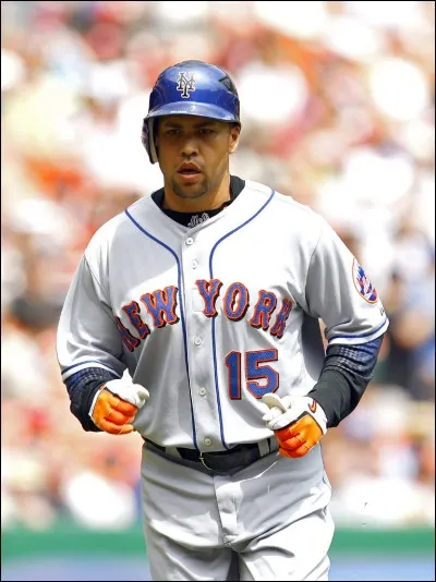 Quel âge a Carlos Beltran de Mets ?... ans