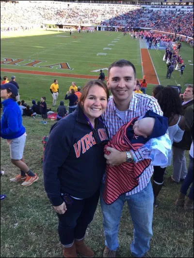 Quel âge a Laura Lynne Shuler ? ...ans