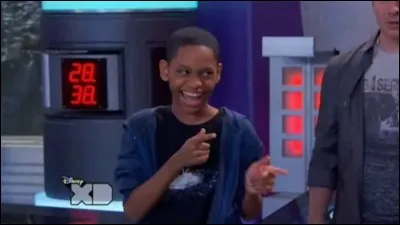 Comment se prénomme-t-il ?