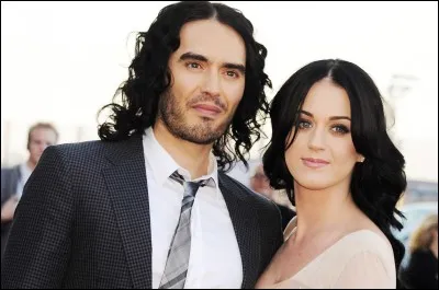 Comment s'appelait son époux (2010-2012) ?