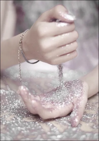 Nous disons, quand quelque chose n'est pas croyable ou ne vaut rien, qu'il s'agit de "poudre de perlimpinpin", mais les anglais évoquent un animal, lequel ?