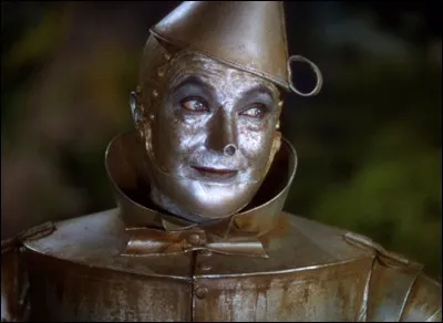 Nous disons, pour qualifier ceux qui ont perdu la tête, qu'ils ont "une araignée au plafond", mais les anglais parlent eux, d'une... ?