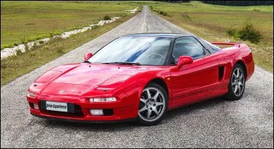 Quelle est cette voiture venue du pays du Soleil-Levant ?