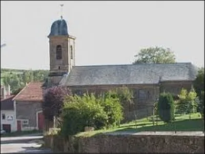Je vous emmène dans le Grand-Est à la découverte d'Écouviez. Village de la Lorraine gaumaise, à la frontière belge, il se situe dans le département ...