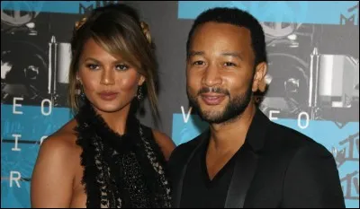 De son combientième enfant Chrissy Teigen est-elle enceinte ?