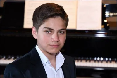 Comment s'appelle ce jeune garçon découvert dans l'émission "Prodiges" ?