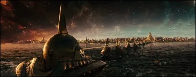Sur Asgard, de quelle couleur sont les yeux de Heimdall, le gardien du Bifrost ?