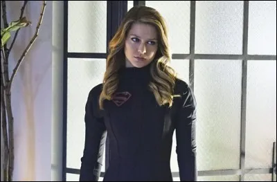 Dans la saison 1, à quel épisode Supergirl devient-elle méchante ?
