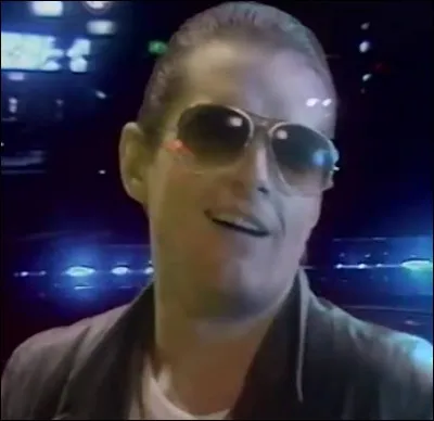 Musicien et chanteur autrichien (originaire de Vienne) ayant popularisé la langue allemande au travers de tubes internationaux des années 1980 comme "Der Kommissar", "Jeanny" ou "Rock me Amadeus", c'est ?