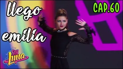 Quelle chanson interprètent les Sliders lors de la dernière compétition ?