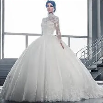 Saurez-vous à qui sont ces robes de mariée?