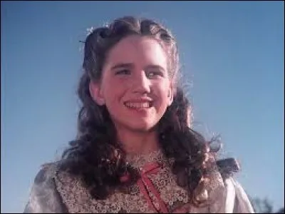 Pour qui cette fille se déguise-t-elle en clown pour l'embrasser ?