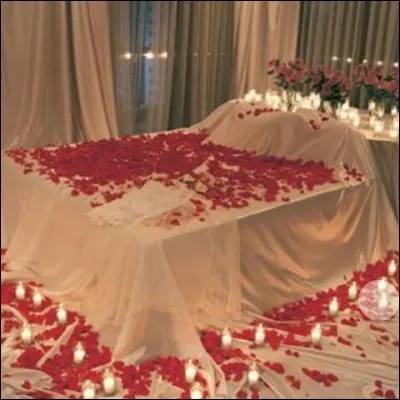 Qui chantait "Jamais plus nous ne mordrons au même fruit, ne dormirons au même lit" ?