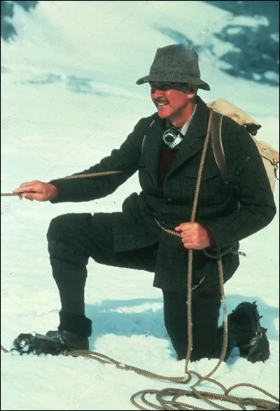Ce joli film se passe dans la neige car il raconte une virée en haute montagne, pour Sean Connery, accompagné de sa jeune femme, et d'un guide expérimenté, interprété par Lambert Wilson. Quel est ce film ?