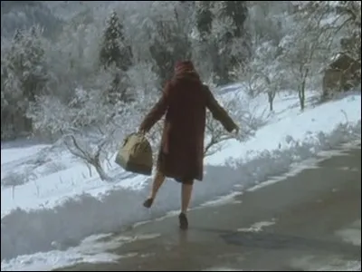 Deuxième film de la saga de Prudence et Bélisaire Beresford selon Pascal Thomas, c'est Catherine Frot qui arrive ici dans la neige. Quel est ce film ?