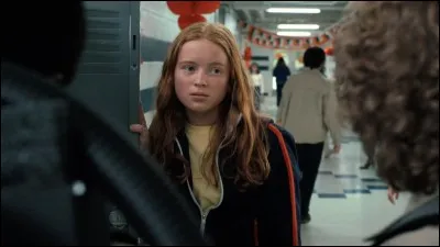 Dans la saison 2, comment s'appelle la nouvelle élève de la classe ?