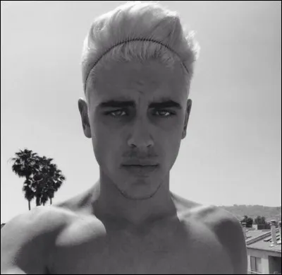 Quel est le vrai nom de Jack Gilinsky ?