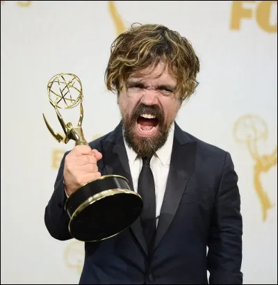 Dans quelle célèbre série Peter Dinklage joue-t-il ?