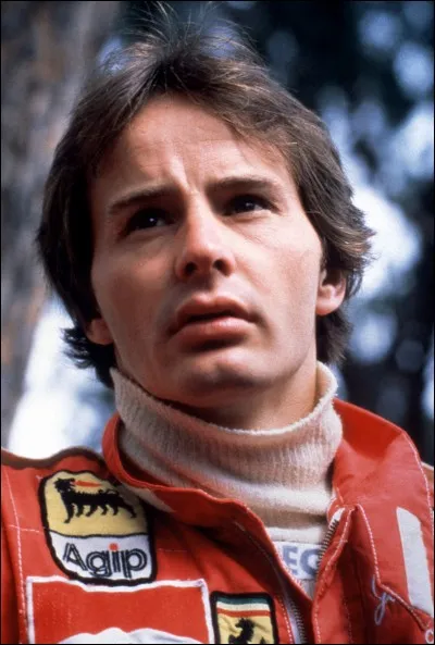 Comment se prénomme le fils du pilote automobile de F1 Gilles Villeneuve ? (lui aussi pilote automobile de F1)