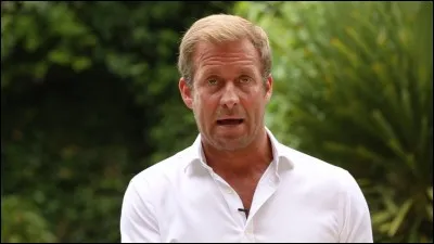 Je vous présente...