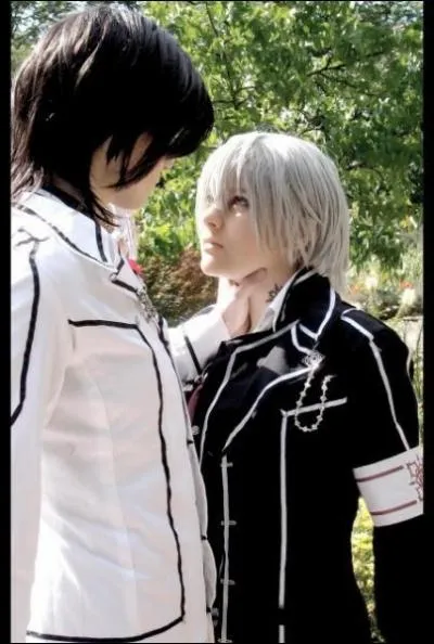 Qui sont ces deux personnages ?