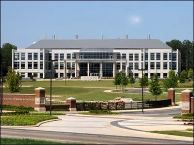 Quelle est cette université ?