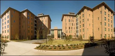 Quelle est cette université ?