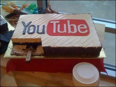 Quel âge faut-il pour avoir youtube ?