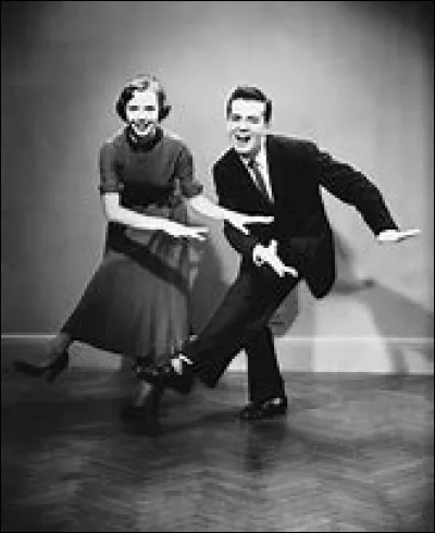 Pratiquée dans les années 20, cette danse s'appelle...