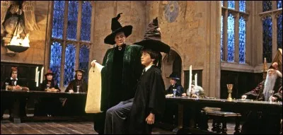 Qui étaient les fondateurs de Poudlard ?