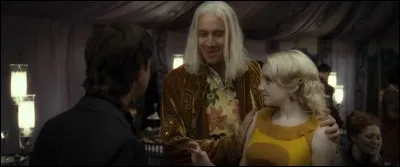 Comment s'appelle le père de Luna ?