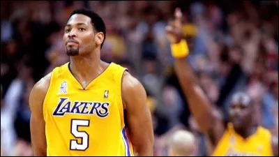 Combien de titres possède Robert Horry ?