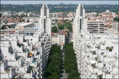 Dans quelle ville vivent-ils ?