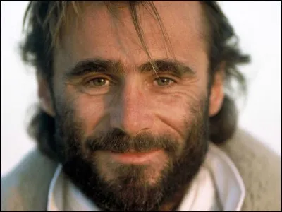 Quelle compétition de sport automobile a créé Thierry Sabine ?