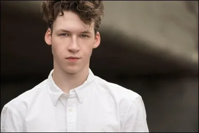 Comment s'appelle cet acteur ?