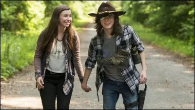 Quel est le nom de la fille qui lui plaît ?