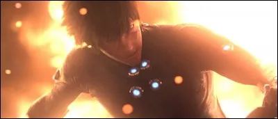 Dans ce film, Kurono n'est pas l'un des héros, il meurt au tout début du film.