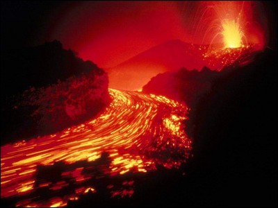 Quel pays a le plus de volcans actifs ?