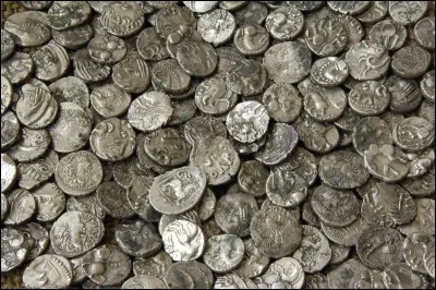 Qu'est-ce que le "cens"?