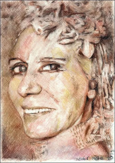 Où est née la comédienne Alice Sapritch ?