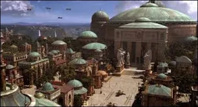 De quelle planète Padmé Amidala est-elle la reine dans l'épisode I de la saga "Star Wars" ?