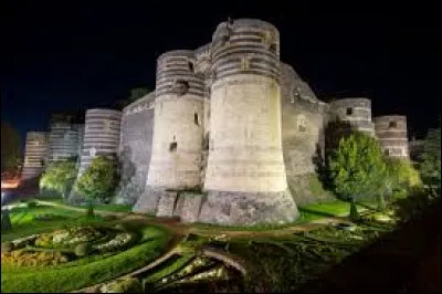 Quel est ce ch&acirc;teau?