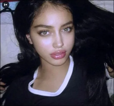 Justin avait posté sur son Instagram une photo de cette fille en écrivant « omg who is this ». Qui était-ce ?