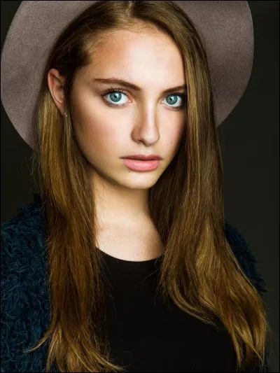 Comment se prénomme-t-elle ?