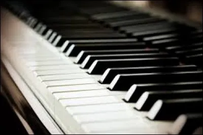 Sur les 88 touches que comporte un piano combien sont noires ?