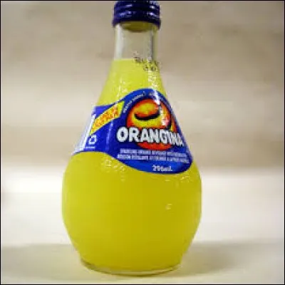 Durant quelle décennie est apparue la boisson Orangina ?